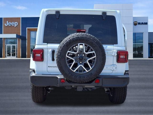 New 2025 Jeep Wrangler Unlimited Sahara w/ Safety Group AWD/4WD image 21