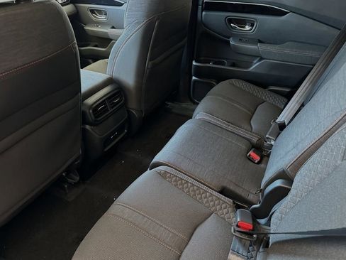 New 2025 Honda Pilot Sport image 11