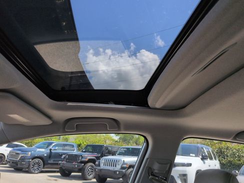 Used 2012 Honda Civic EX-L image 20