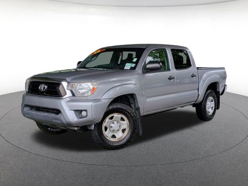 Used 2015 Toyota Tacoma 4x4 Double Cab w/ SR5 Package image 1