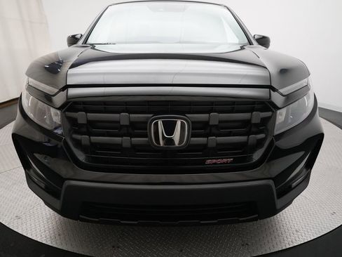 Used 2024 Honda Ridgeline Sport image 21
