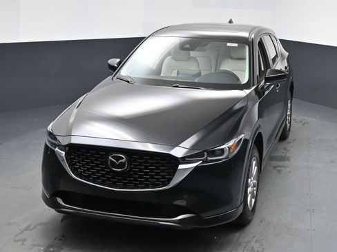 New 2025 MAZDA CX-5 AWD 2.5 S w/ Preferred Package image 9