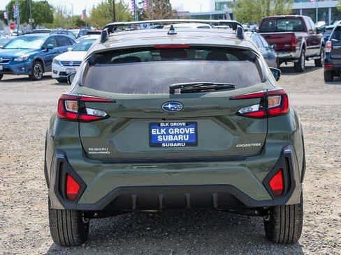 Certified 2025 Subaru Crosstrek 2.5i Limited AWD/4WD image 3