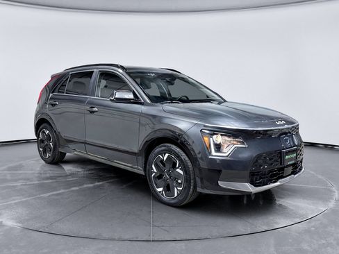 Used 2024 Kia Niro Wind FWD image 4