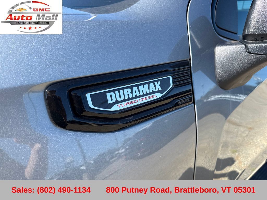 Used 2023 GMC Sierra 1500 Elevation w/ X31 Off-Road Package AWD/4WD image 12