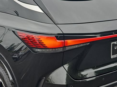 Certified 2023 Lexus RX 350 Premium w/ Cold Area Package AWD/4WD image 38