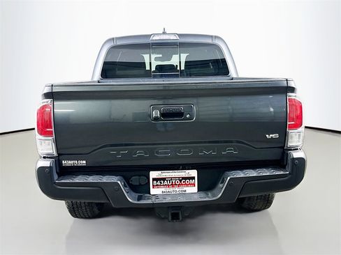 Used 2023 Toyota Tacoma TRD Off-Road w/ Technology Package image 6
