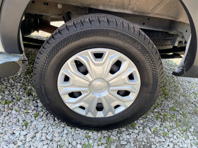Certified 2025 Ford Transit 250 Low Roof w/ Exterior Upgrade Package RWD image 18