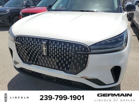 New 2025 Lincoln Aviator Premiere w/ Equipment Group 101A image 13