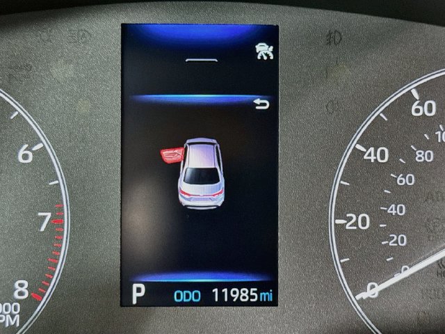 Used 2025 Toyota Corolla LE FWD image 13