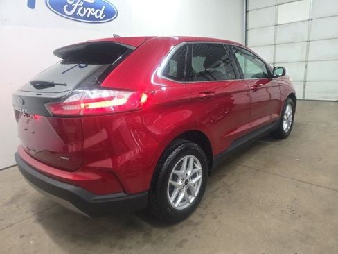 Used 2024 Ford Edge SEL w/ Convenience Package AWD/4WD image 9