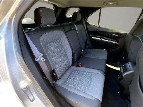 Certified 2024 Chevrolet Equinox LT FWD image 25