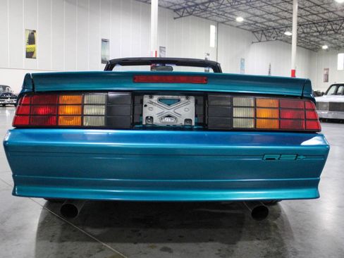 Used 1991 Chevrolet Camaro RS image 6