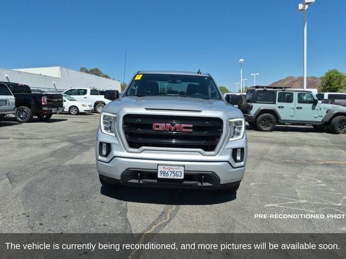 Used 2021 GMC Sierra 1500 Elevation RWD image 2