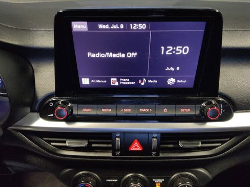 Used 2023 Kia Forte LXS FWD image 25