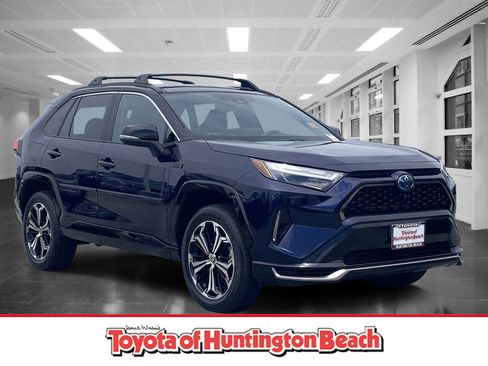 Used 2024 Toyota RAV4 XSE w/ Premium Package AWD/4WD image 1