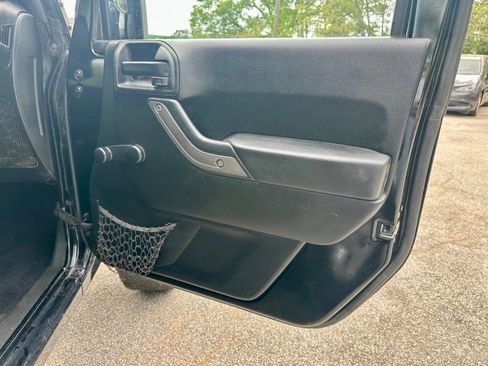 Used 2013 Jeep Wrangler Sport w/ Mopar Chrome Edition Group AWD/4WD image 15