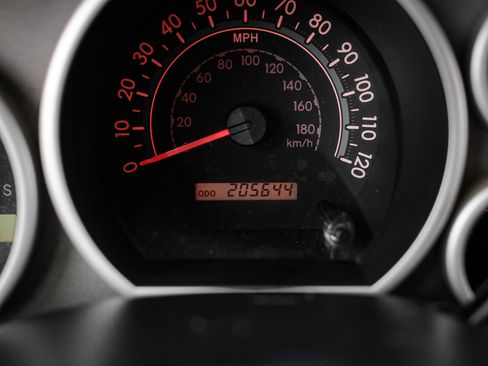 Used 2012 Toyota Tundra 4x4 Double Cab image 19