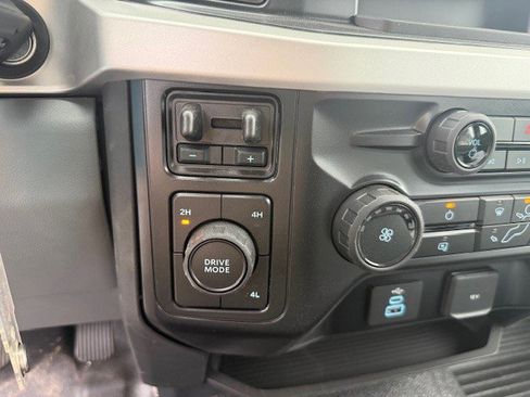 New 2026 Ford F550 4x4 SuperCab Super Duty image 25