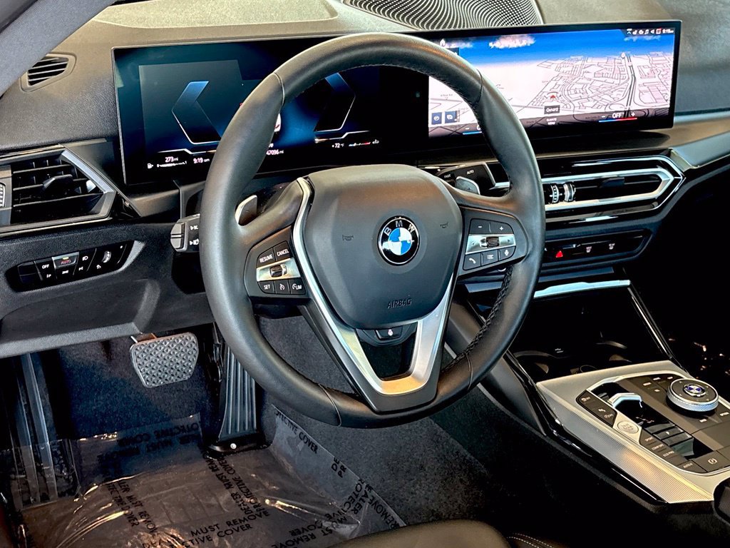 Used 2023 BMW 230i Coupe w/ Convenience Package RWD image 12