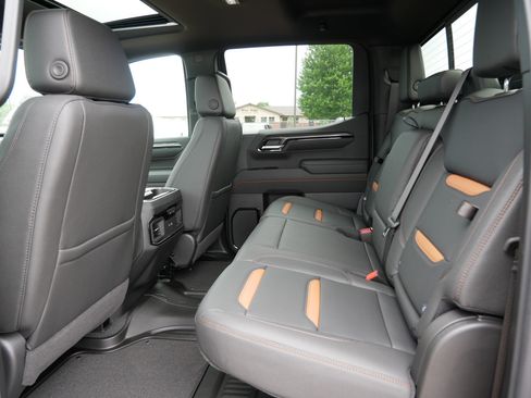 New 2026 GMC Sierra 1500 AT4 w/ AT4 Premium Package AWD/4WD image 12