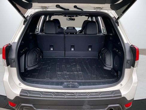 Used 2024 Subaru Forester Wilderness w/ Convenience Package image 27
