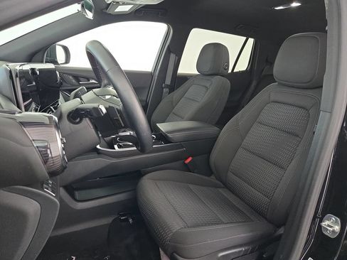 Used 2025 Chevrolet Equinox LT FWD image 25