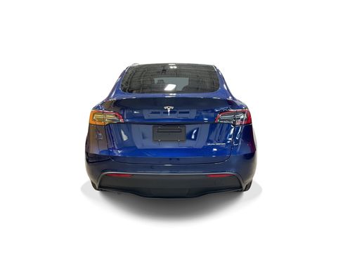 Certified 2023 Tesla Model Y Long Range AWD/4WD image 5
