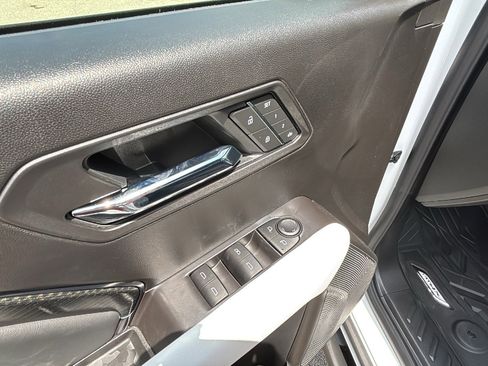 New 2025 GMC Canyon AT4 w/ AT4X Package image 12