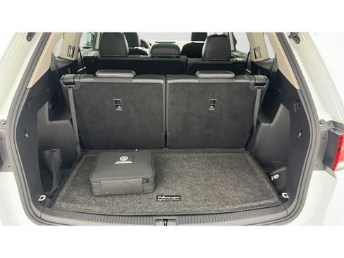 Used 2023 Volkswagen Atlas SEL AWD/4WD image 26