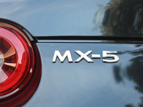 New 2026 MAZDA MX-5 Miata RF Grand Touring image 24