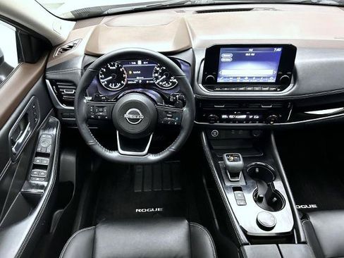 Certified 2023 Nissan Rogue SL w/ SL Premium Package AWD/4WD image 14