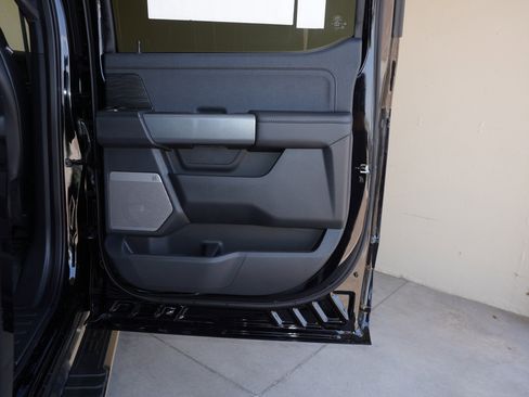 New 2025 Ford F150 Lariat w/ Equipment Group 502A High image 47