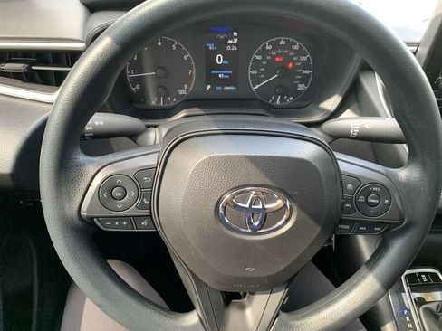 Used 2024 Toyota Corolla LE FWD image 19