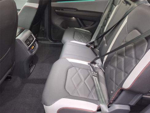 New 2026 Volkswagen Atlas Peak Edition AWD/4WD image 17