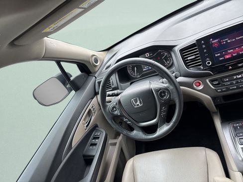Used 2023 Honda Ridgeline RTL image 21