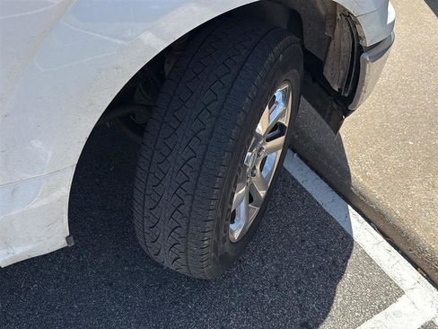 Used 2018 Ford F150 XL w/ Equipment Group 101A Mid AWD/4WD image 19