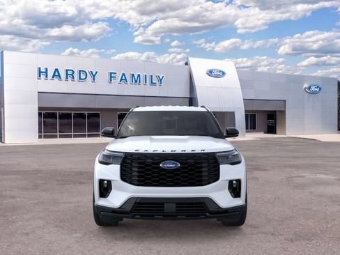 New 2026 Ford Explorer ST-Line w/ ST-Line Street Pack RWD image 6