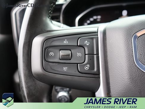 Used 2025 GMC Sierra 1500 SLT AWD/4WD image 25