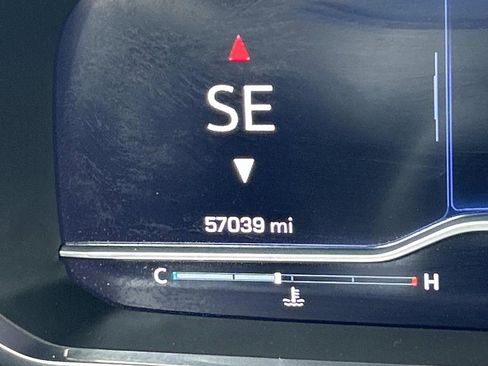 Used 2024 Chevrolet Tahoe LT image 39