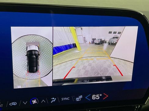 Used 2024 Chevrolet Blazer EV RS AWD/4WD image 14