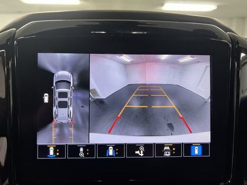 Certified 2023 Chevrolet Traverse RS AWD/4WD image 15
