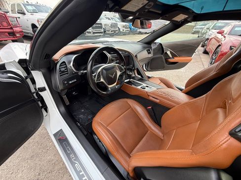 Used 2018 Chevrolet Corvette Stingray Coupe w/ 2LT Preferred Equipment Group image 22