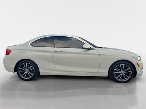 Used 2019 BMW 230i Coupe w/ Premium Package RWD image 7