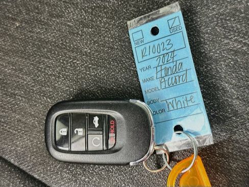 Used 2024 Honda Accord EX image 30