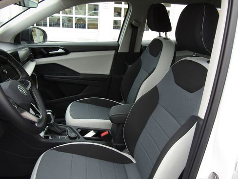 New 2026 Volkswagen Taos S AWD/4WD image 16