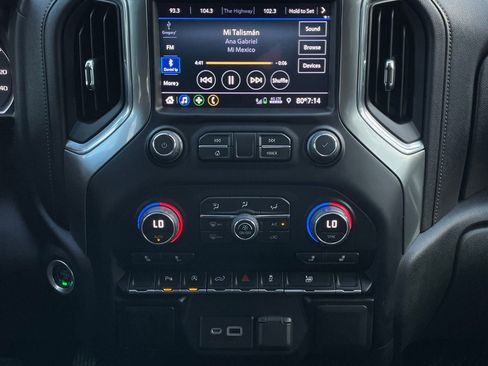 Used 2022 Chevrolet Silverado 1500 LT w/ Safety Package image 17