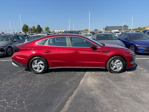 New 2026 Hyundai Sonata SE image 2