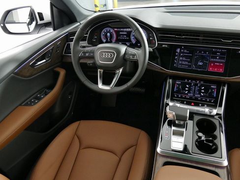 New 2026 Audi Q8 Premium Plus image 22