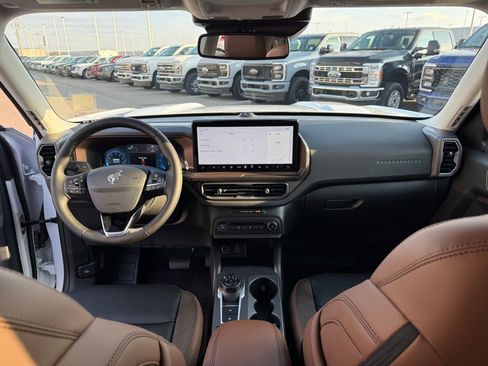 New 2025 Ford Bronco Sport Outer Banks w/ Outer Banks Tech Package+ image 12